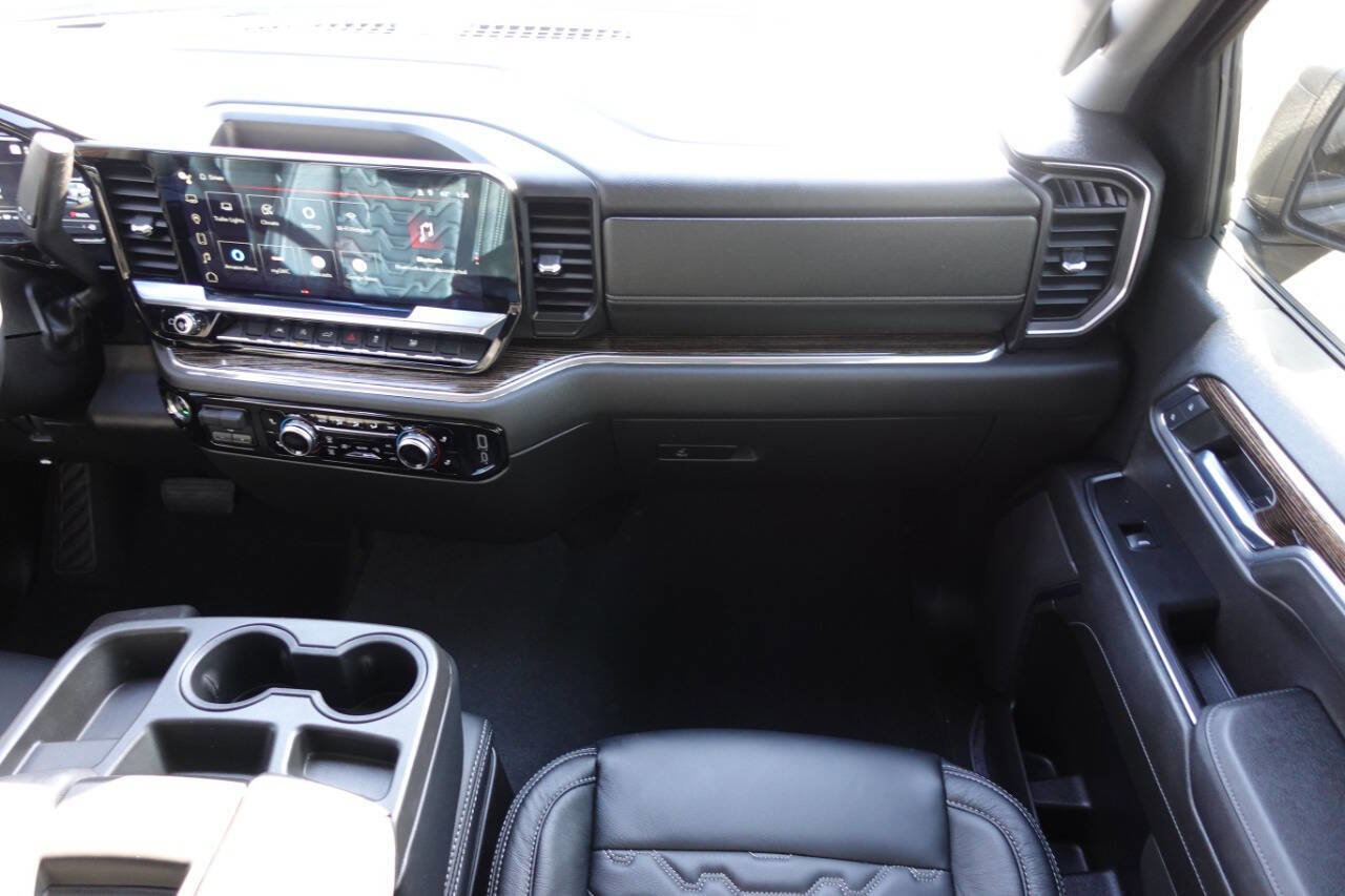 Used 2023 GMC Sierra 1500 Elevation image 38