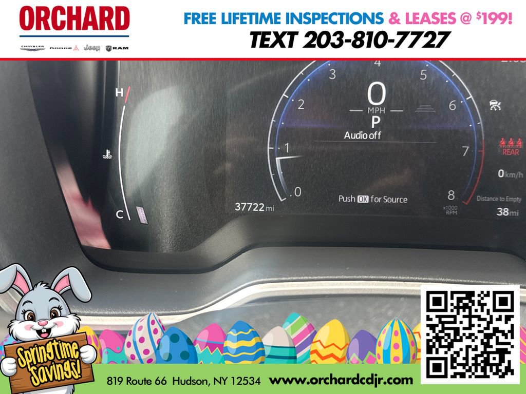 Used 2023 Toyota Corolla Cross XLE w/ Convenience Package image 16