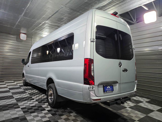 Used 2022 Mercedes-Benz Sprinter 3500 image 8