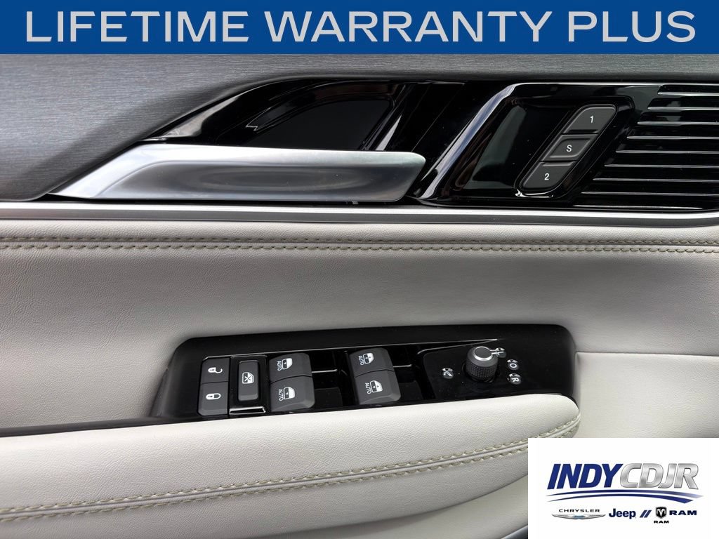New 2026 Jeep Grand Wagoneer Limited AWD/4WD image 21