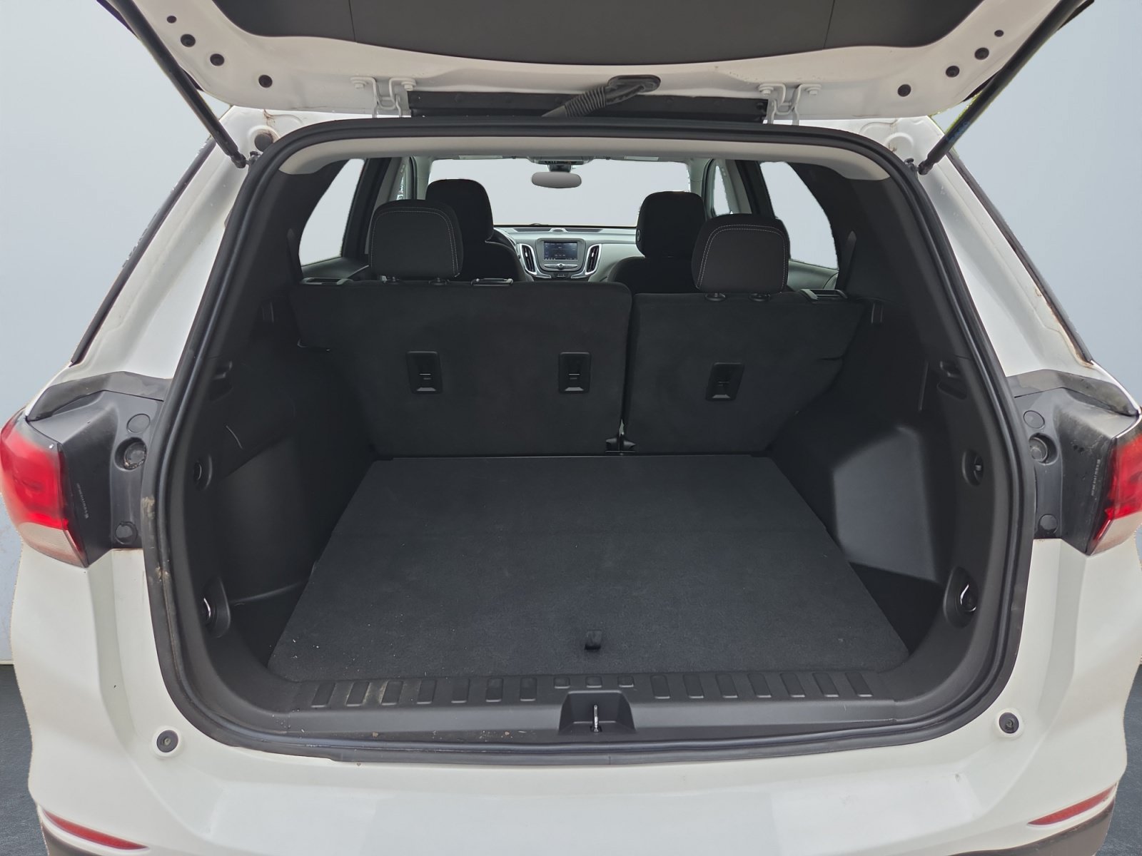 Used 2022 Chevrolet Equinox LT AWD/4WD image 15