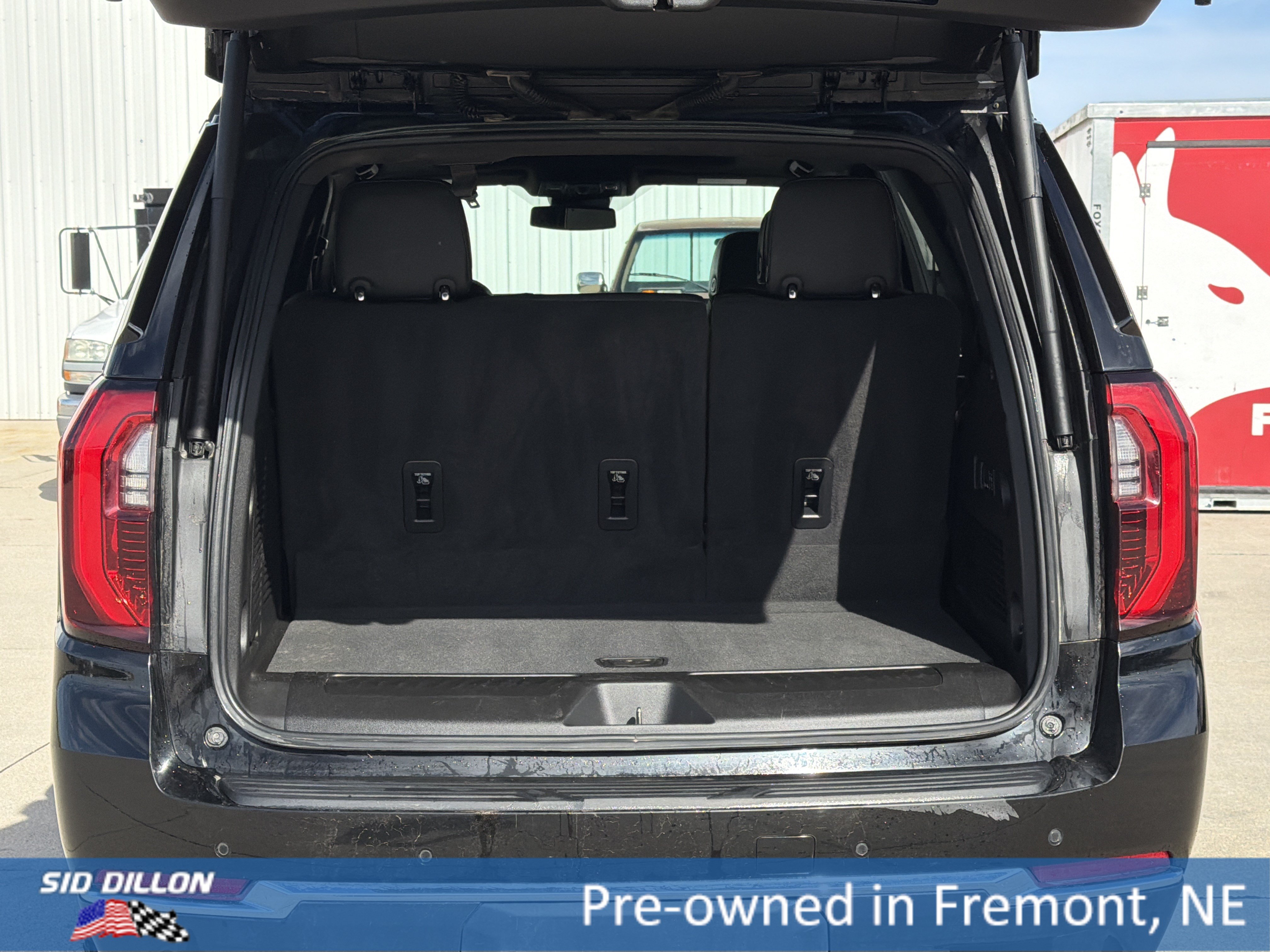Certified 2025 GMC Yukon Elevation AWD/4WD image 4