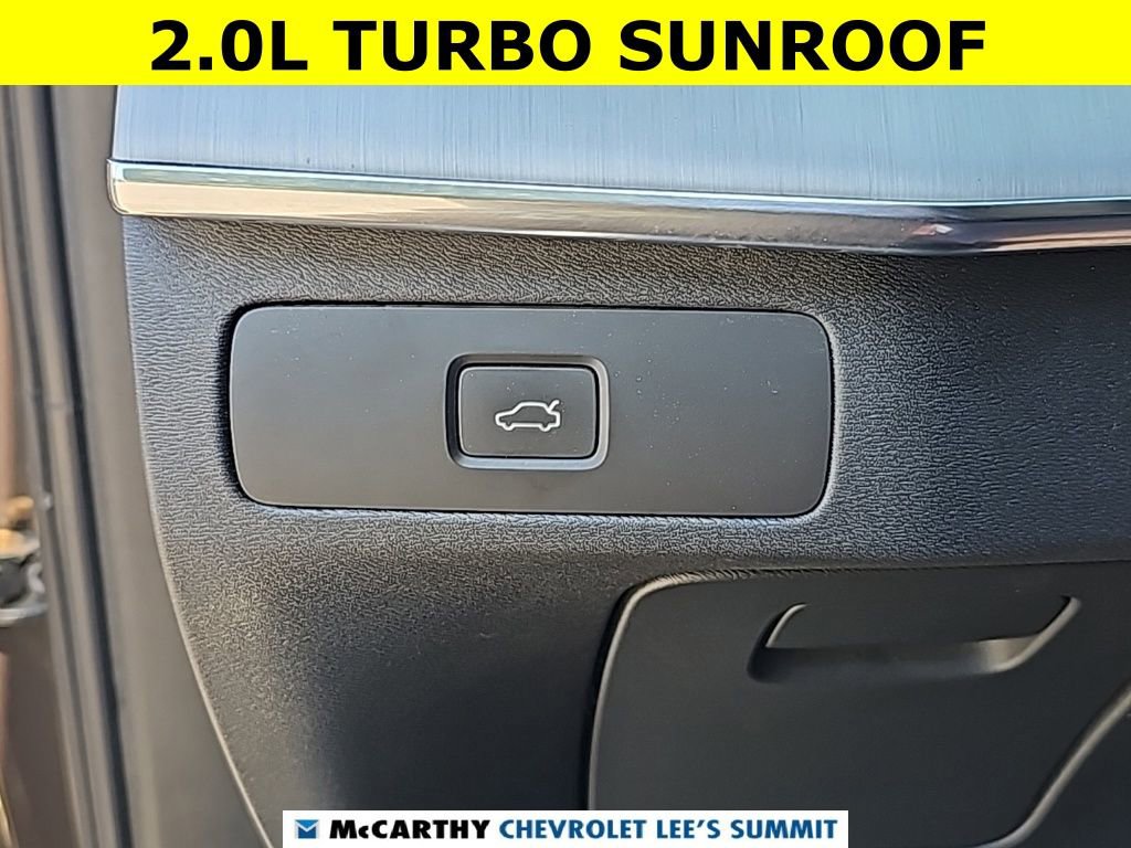 Used 2023 Volvo XC90 B5 Core image 16