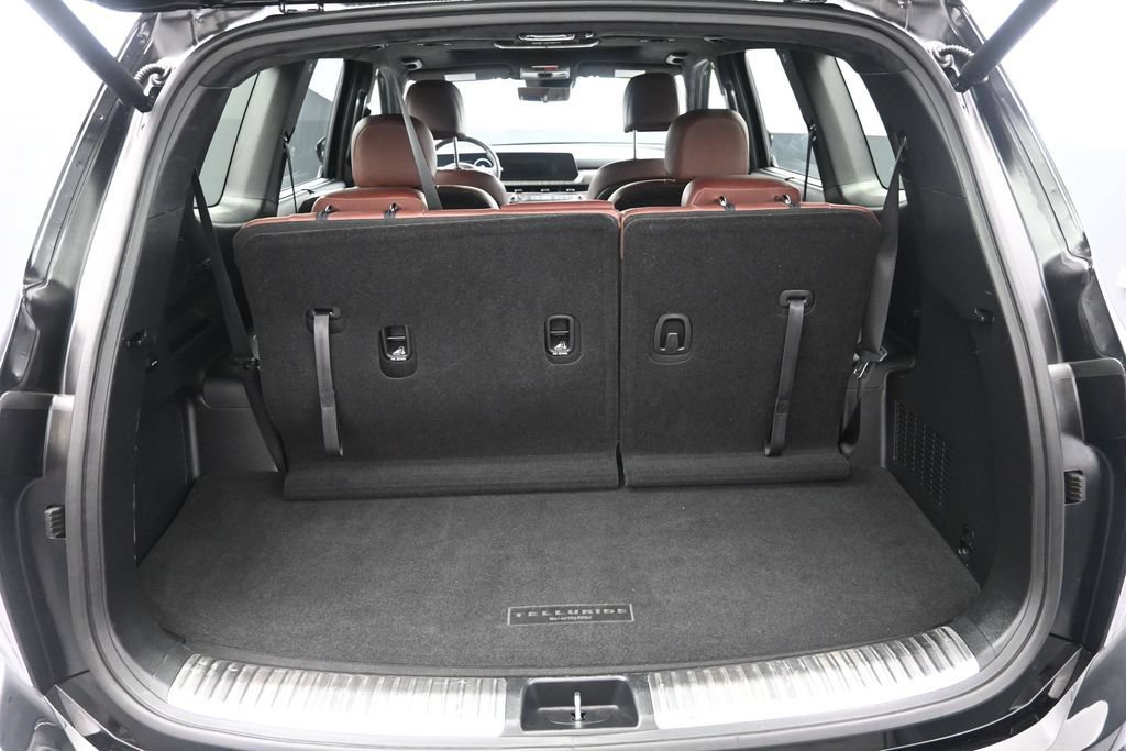 Certified 2025 Kia Telluride SX Prestige AWD/4WD image 37