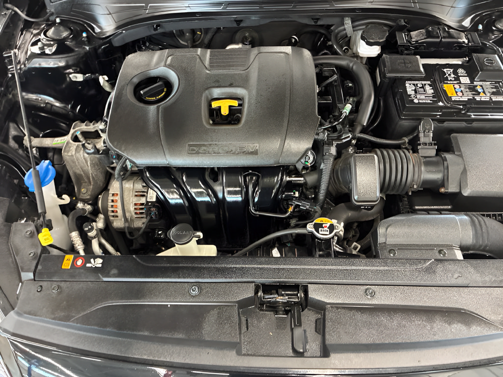 Certified 2023 Kia Forte GT-Line FWD image 13