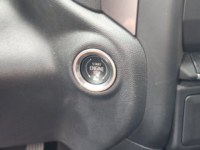Used 2023 Chevrolet Silverado 1500 Custom RWD image 7