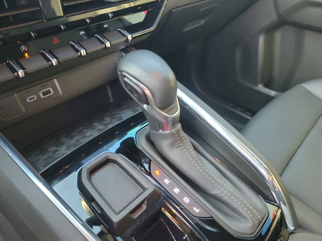 Used 2023 GMC Canyon Elevation w/ Elevation Premium Package image 24
