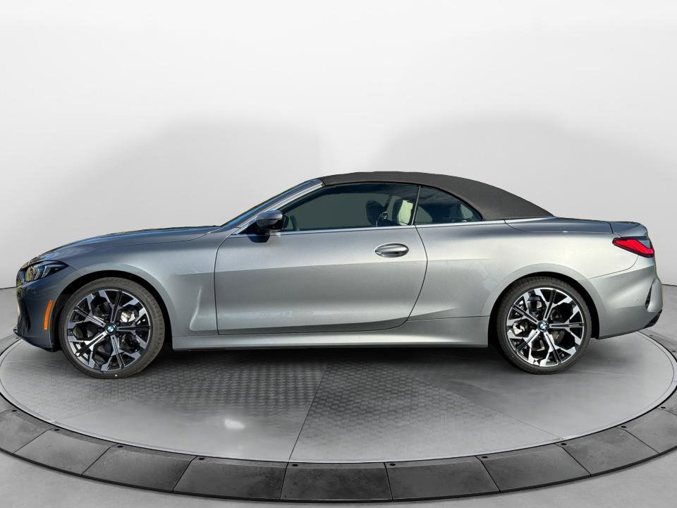 Used 2026 BMW 430i xDrive Convertible w/ Premium Package AWD/4WD image 4
