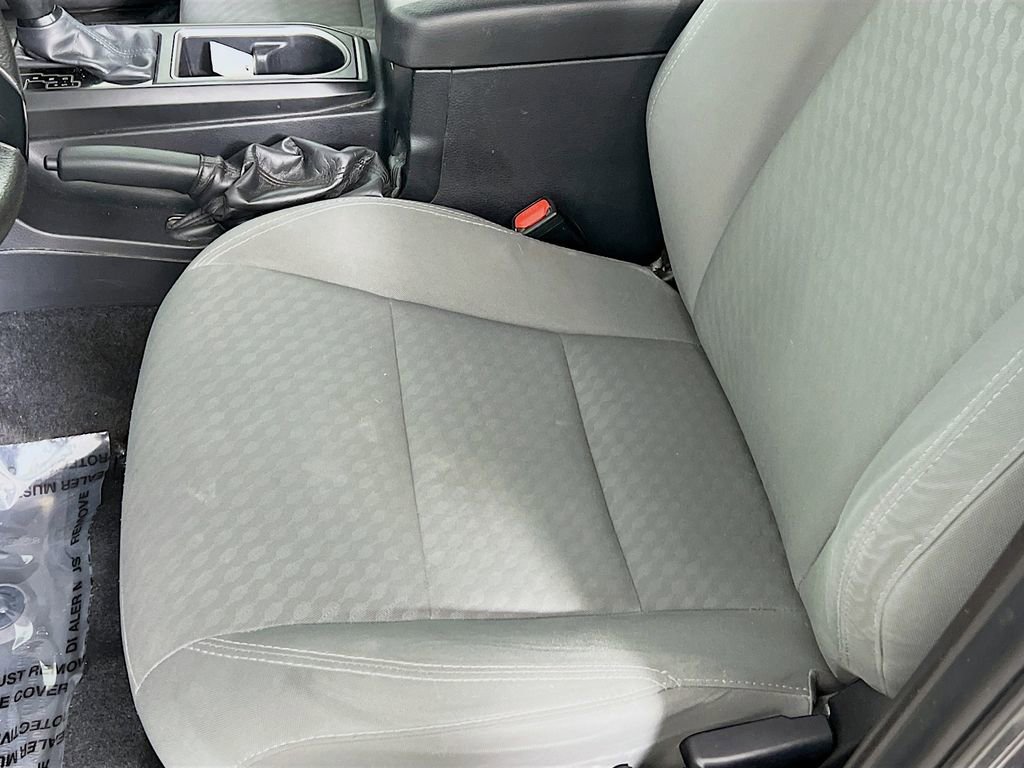 Used 2020 Toyota Tacoma SR image 19