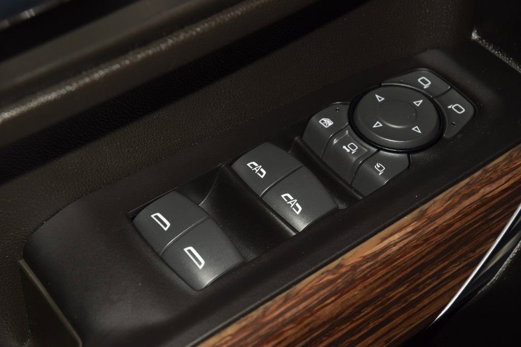 Used 2023 Chevrolet Silverado 2500 High Country w/ Z71 Off-Road Package image 50