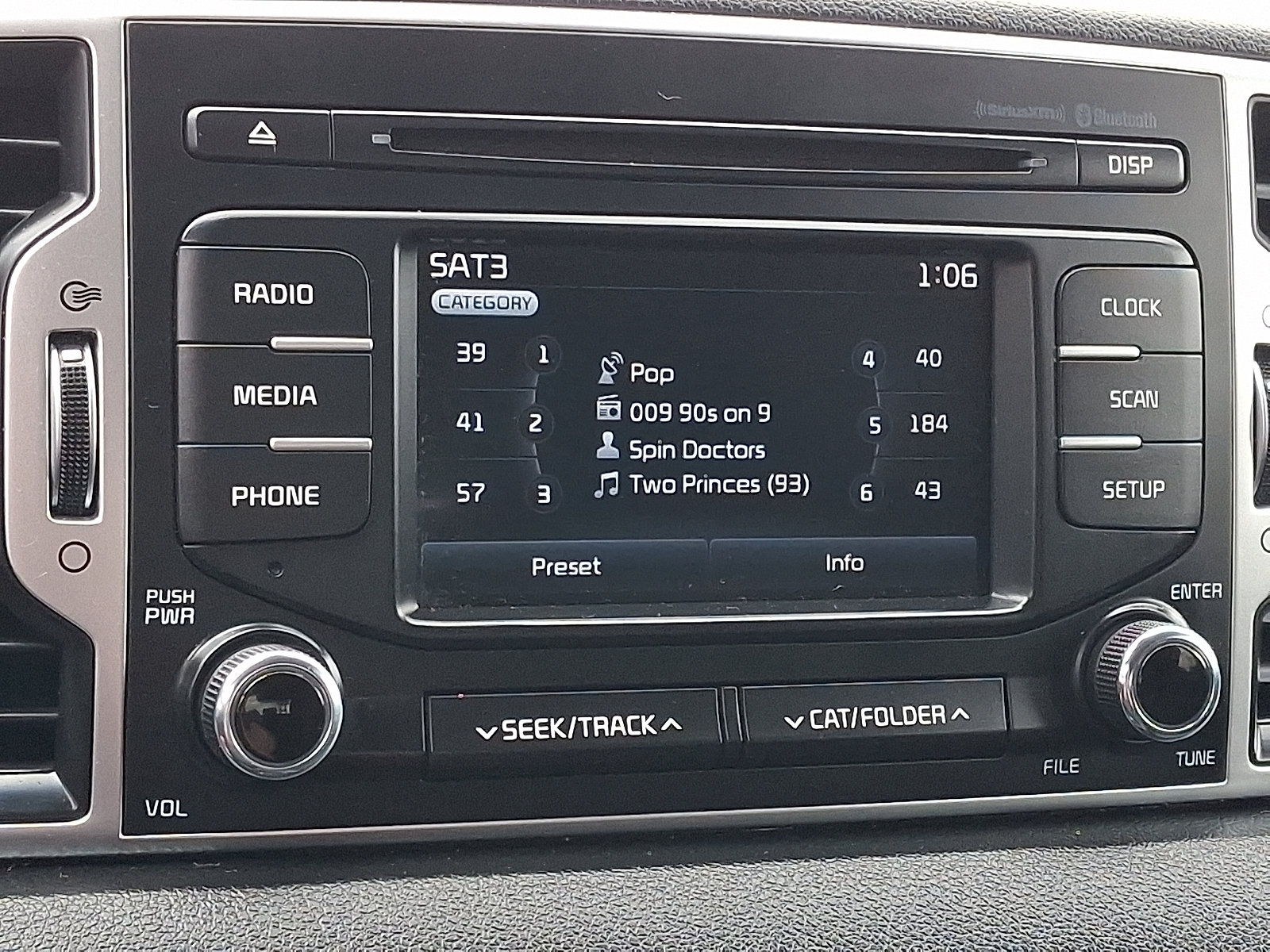 Used 2019 Kia Sportage LX AWD/4WD image 18