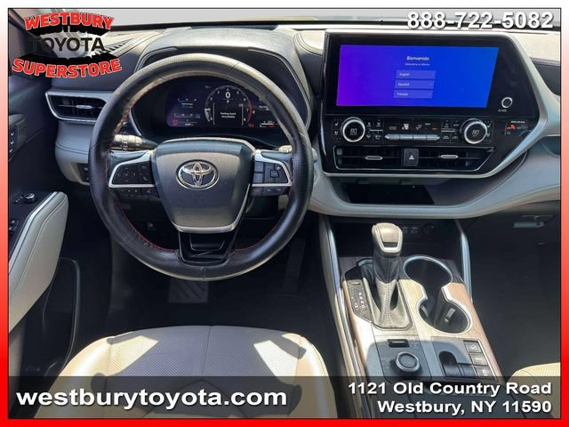 Used 2023 Toyota Highlander Platinum AWD/4WD image 18