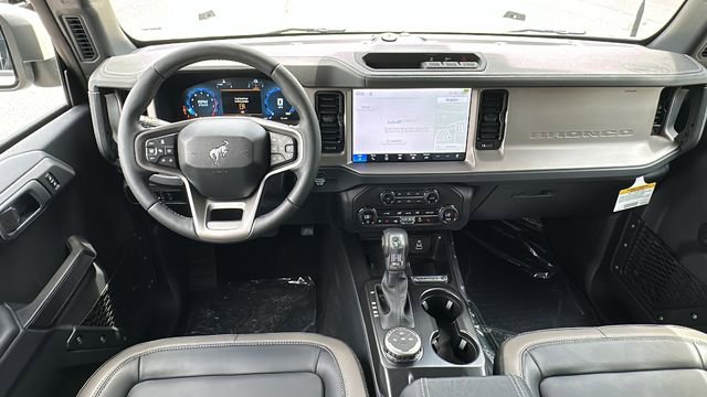 New 2026 Ford Bronco Outer Banks AWD/4WD image 22
