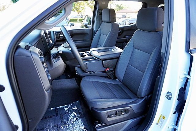 Used 2024 Chevrolet Silverado 1500 Custom Trail Boss AWD/4WD image 24