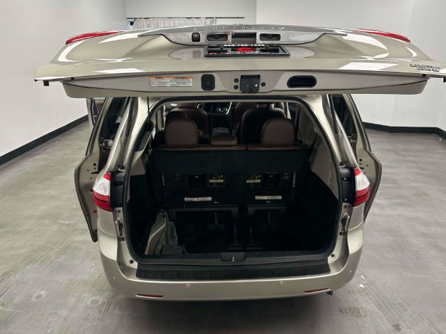 Used 2017 Toyota Sienna Limited Premium w/ Protection Package AWD/4WD image 15