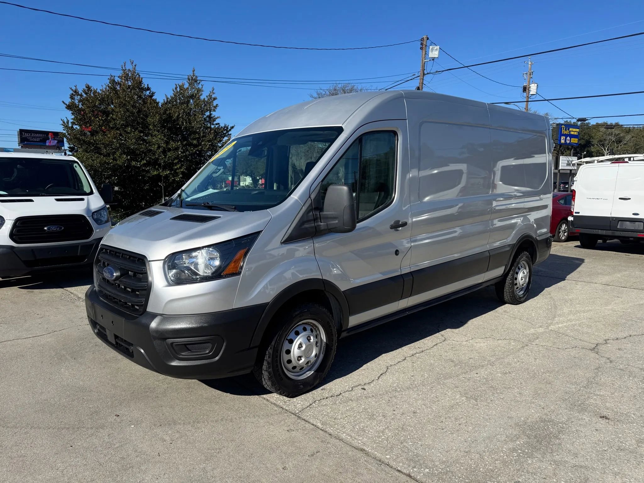 Used 2020 Ford Transit 250 Medium Roof AWD image 6