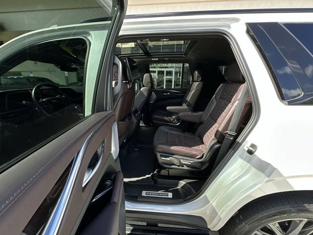 Certified 2024 Cadillac Escalade Sport Platinum w/ LPO, Floor Liner Package image 31