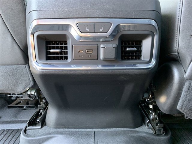 Used 2021 Chevrolet Silverado 1500 LTZ image 30