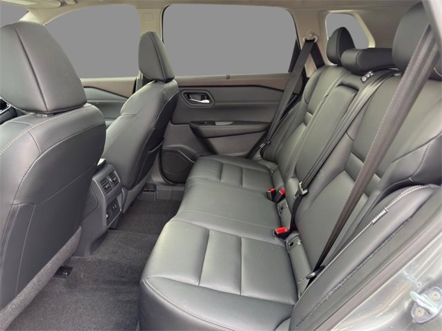 Certified 2023 Nissan Rogue SL w/ SL Premium Package image 5