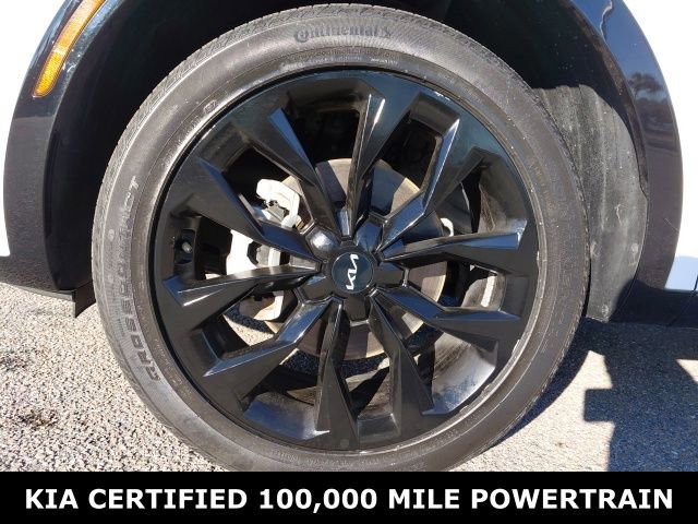 Certified 2023 Kia Sorento SX image 10