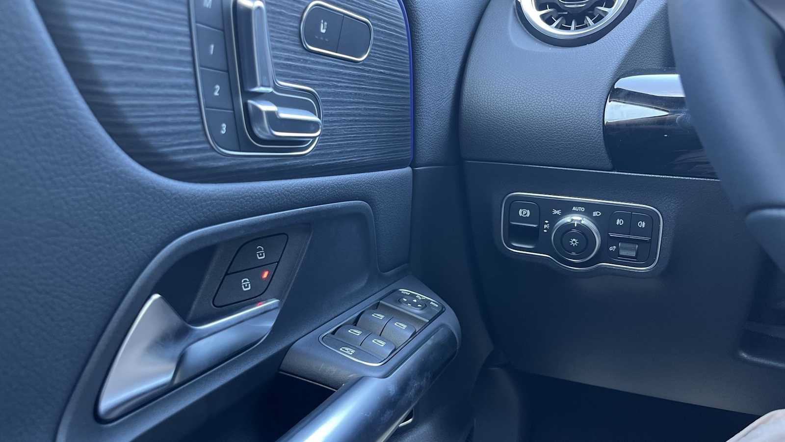 New 2026 Mercedes-Benz GLA 250 4MATIC image 30