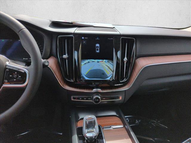Used 2023 Volvo XC60 B6 Ultimate w/ Protection Package Premier AWD/4WD image 15