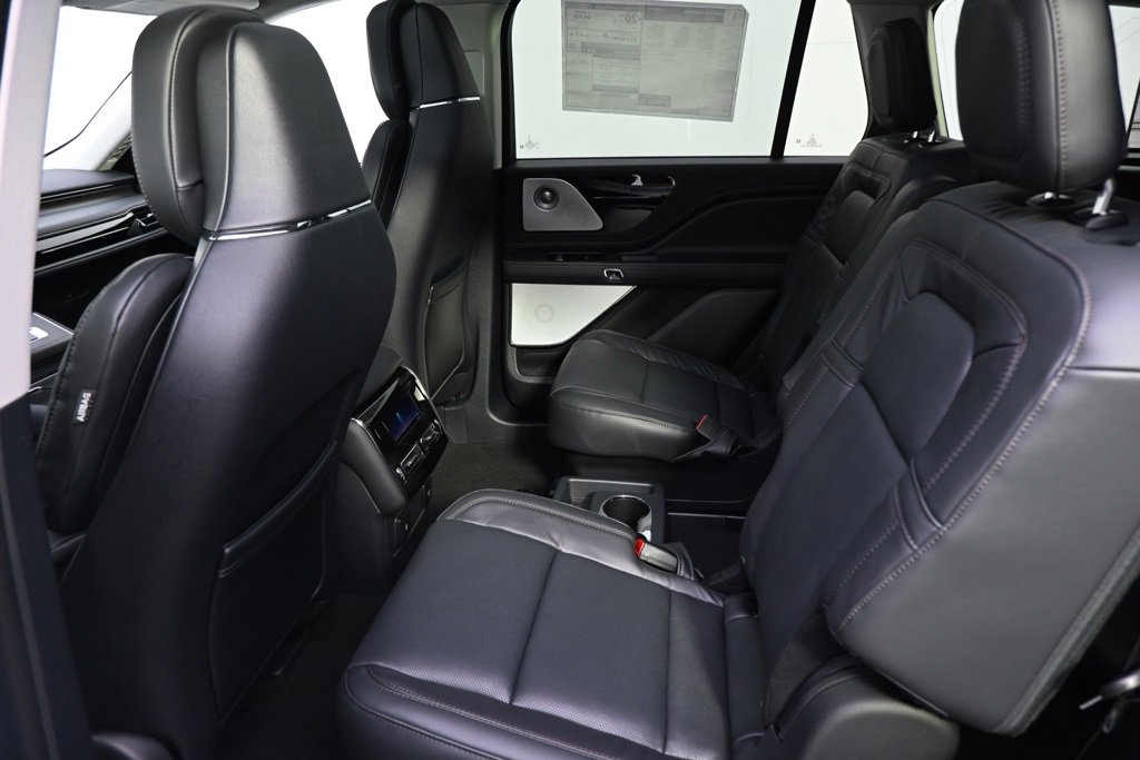 New 2026 Lincoln Aviator Reserve image 21