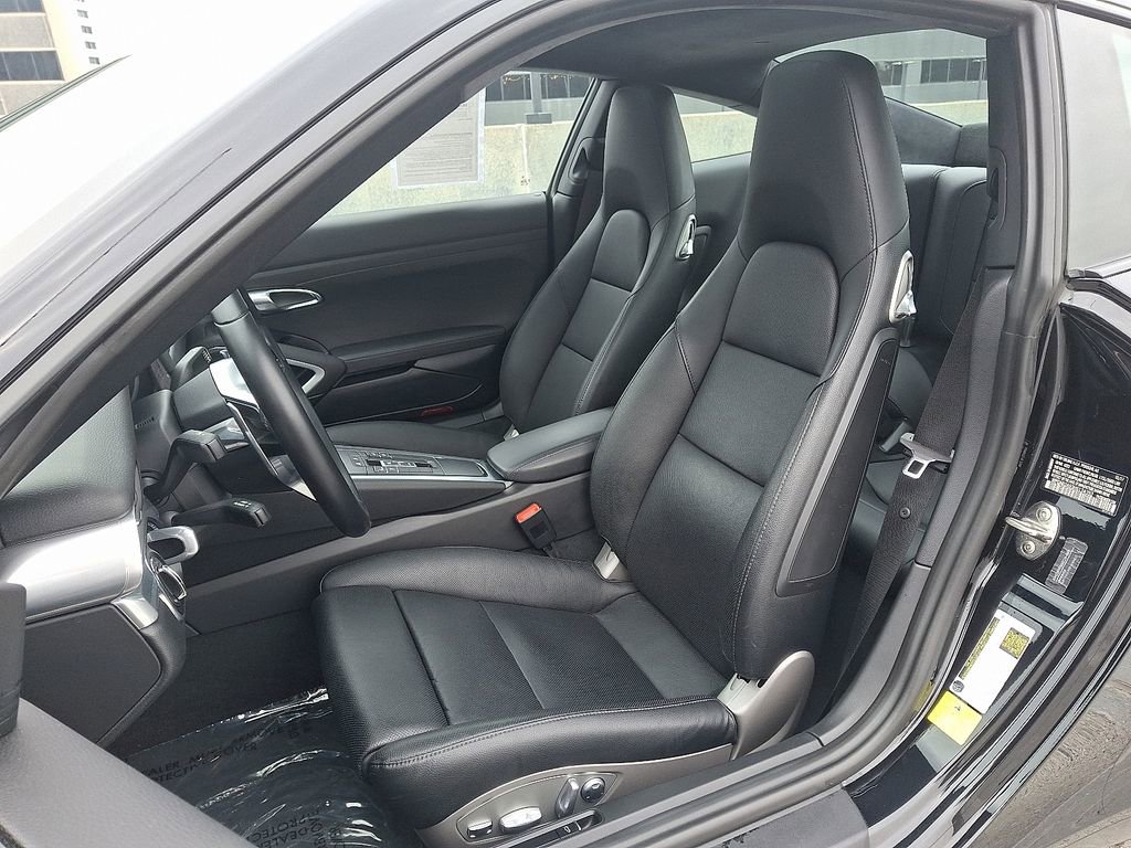 Used 2017 Porsche 911 Carrera S image 5