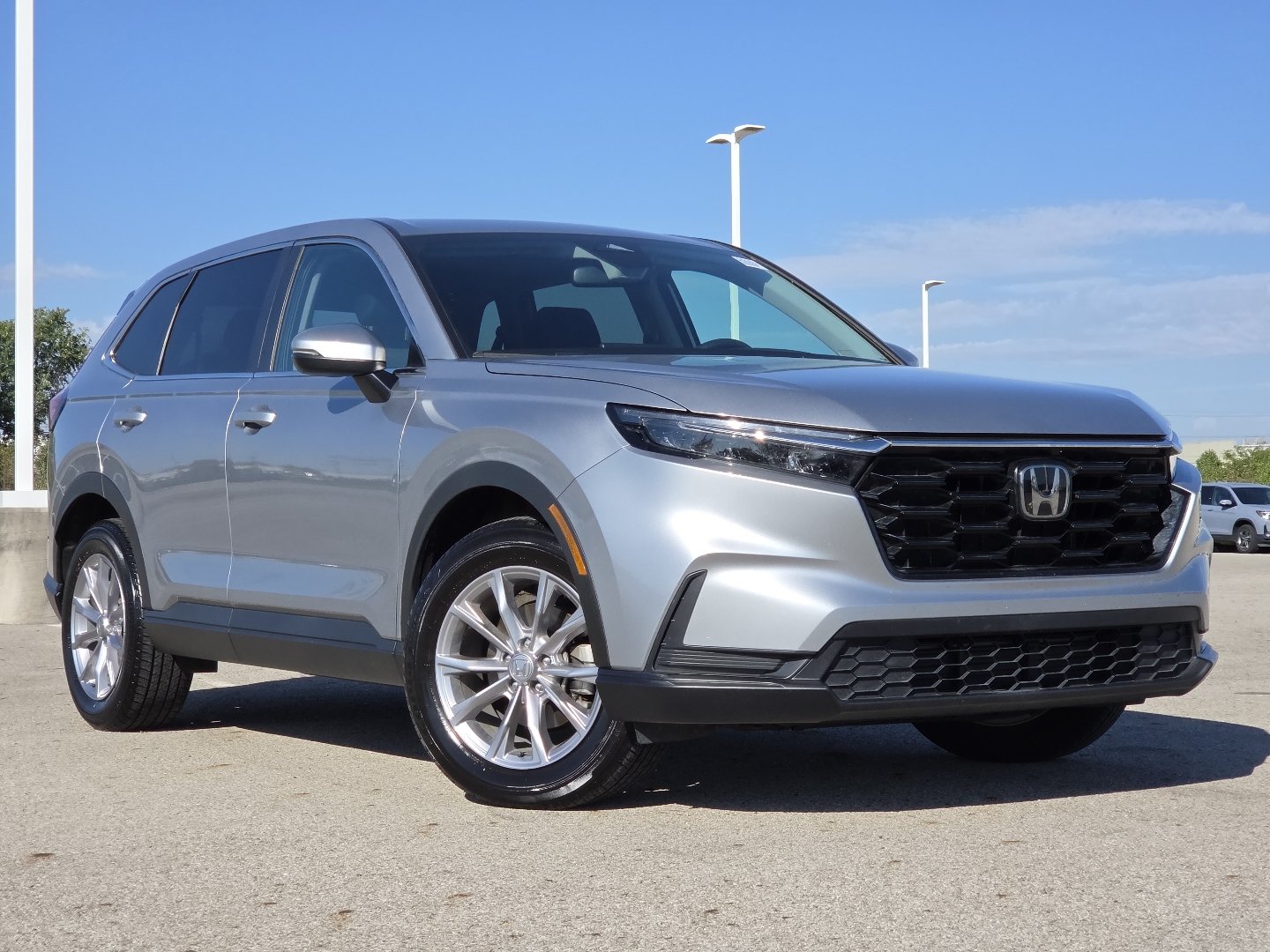 Used 2024 Honda CR-V EX image 2