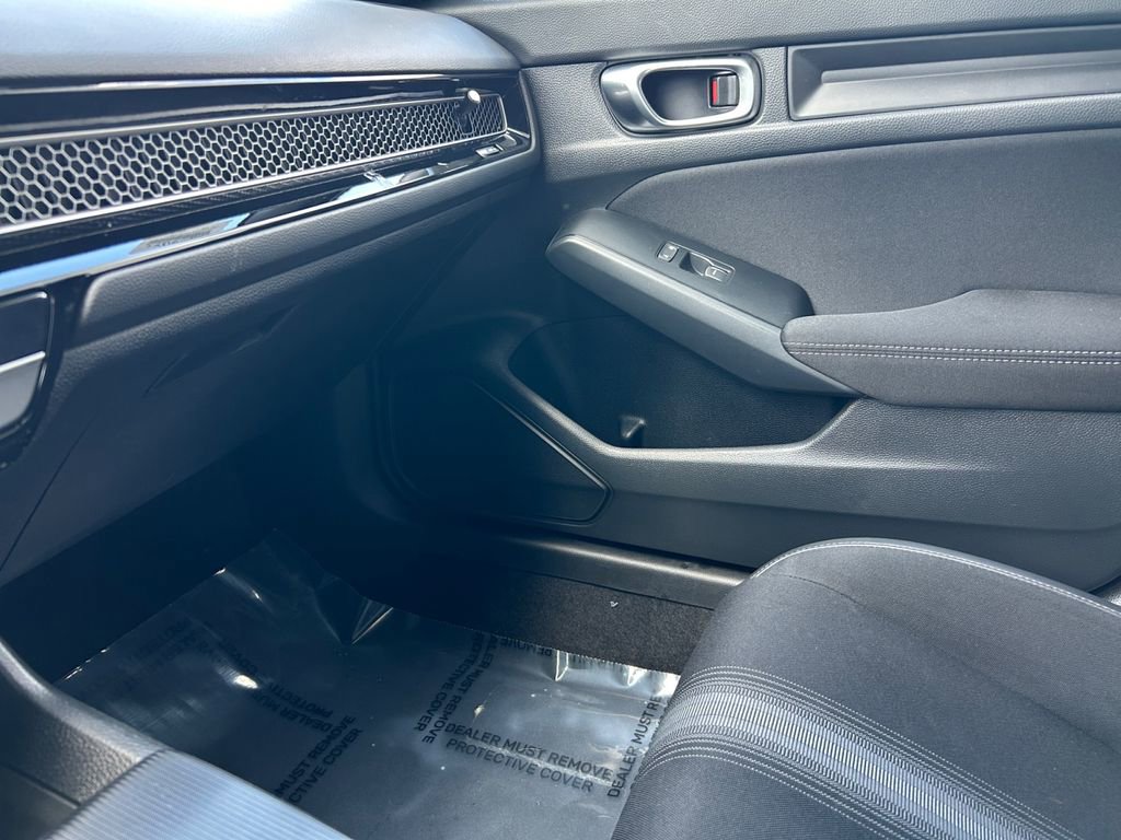 Used 2023 Honda Civic Sport image 15