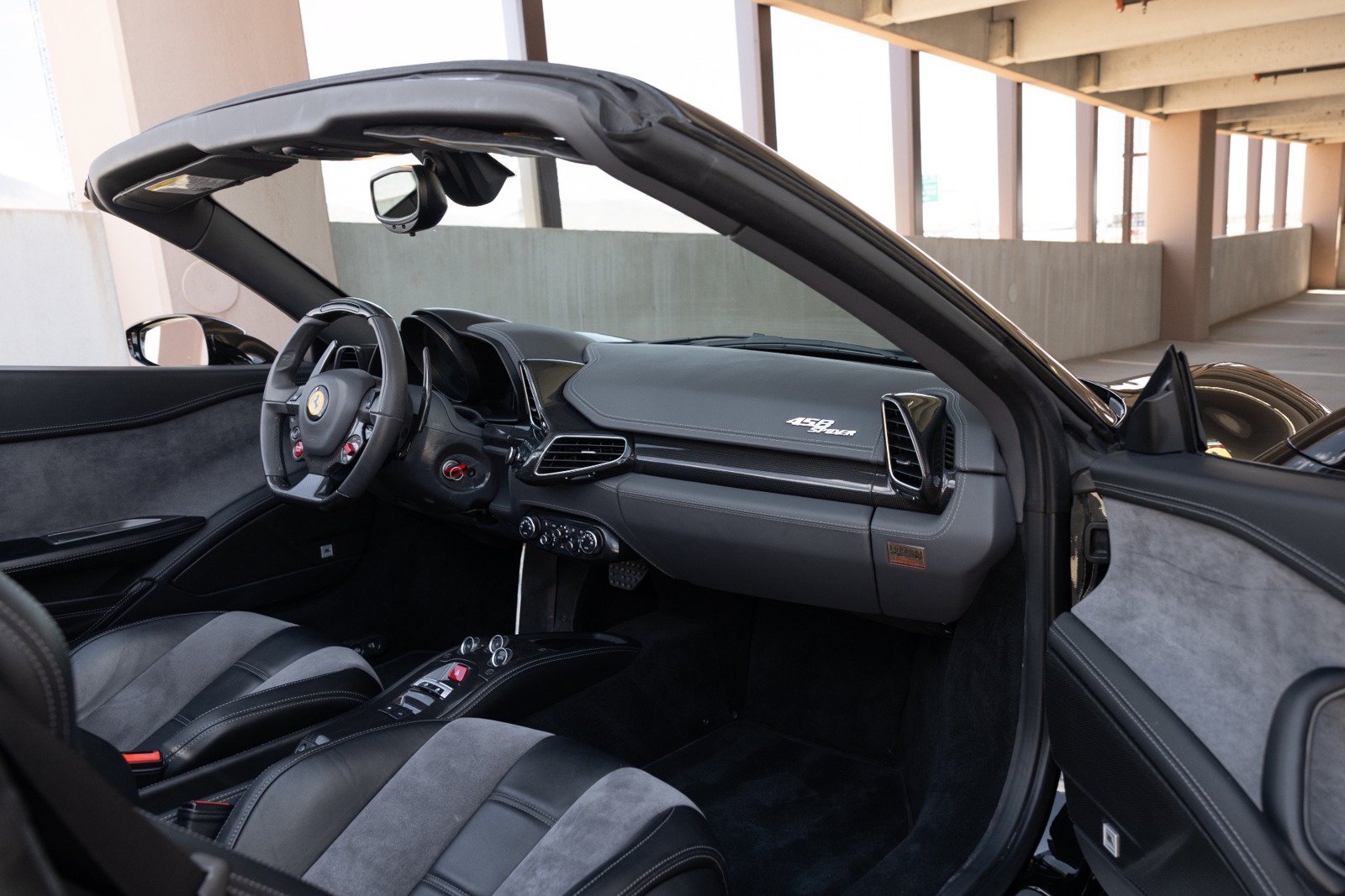 Used 2012 Ferrari 458 Spider RWD image 59
