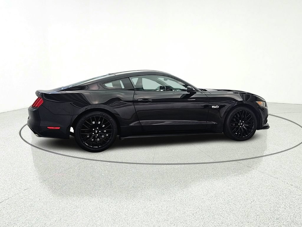 Used 2017 Ford Mustang GT w/ GT Performance Package RWD image 8