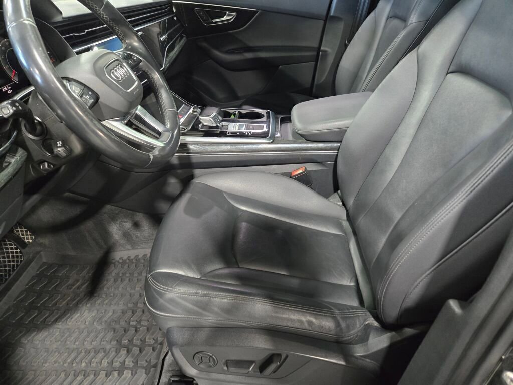 Used 2022 Audi Q7 2.0T Premium image 31