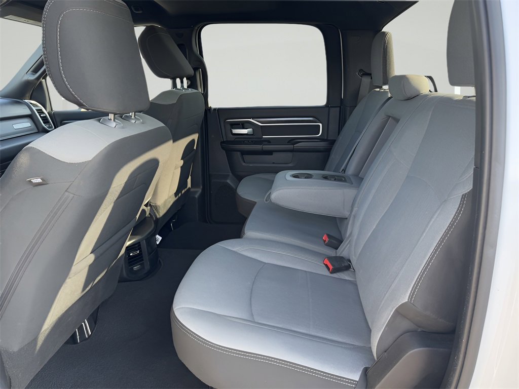 Used 2024 RAM 3500 Big Horn image 31