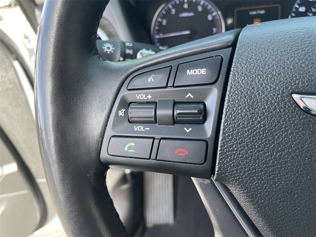 Used 2017 Genesis G80 3.8 image 26