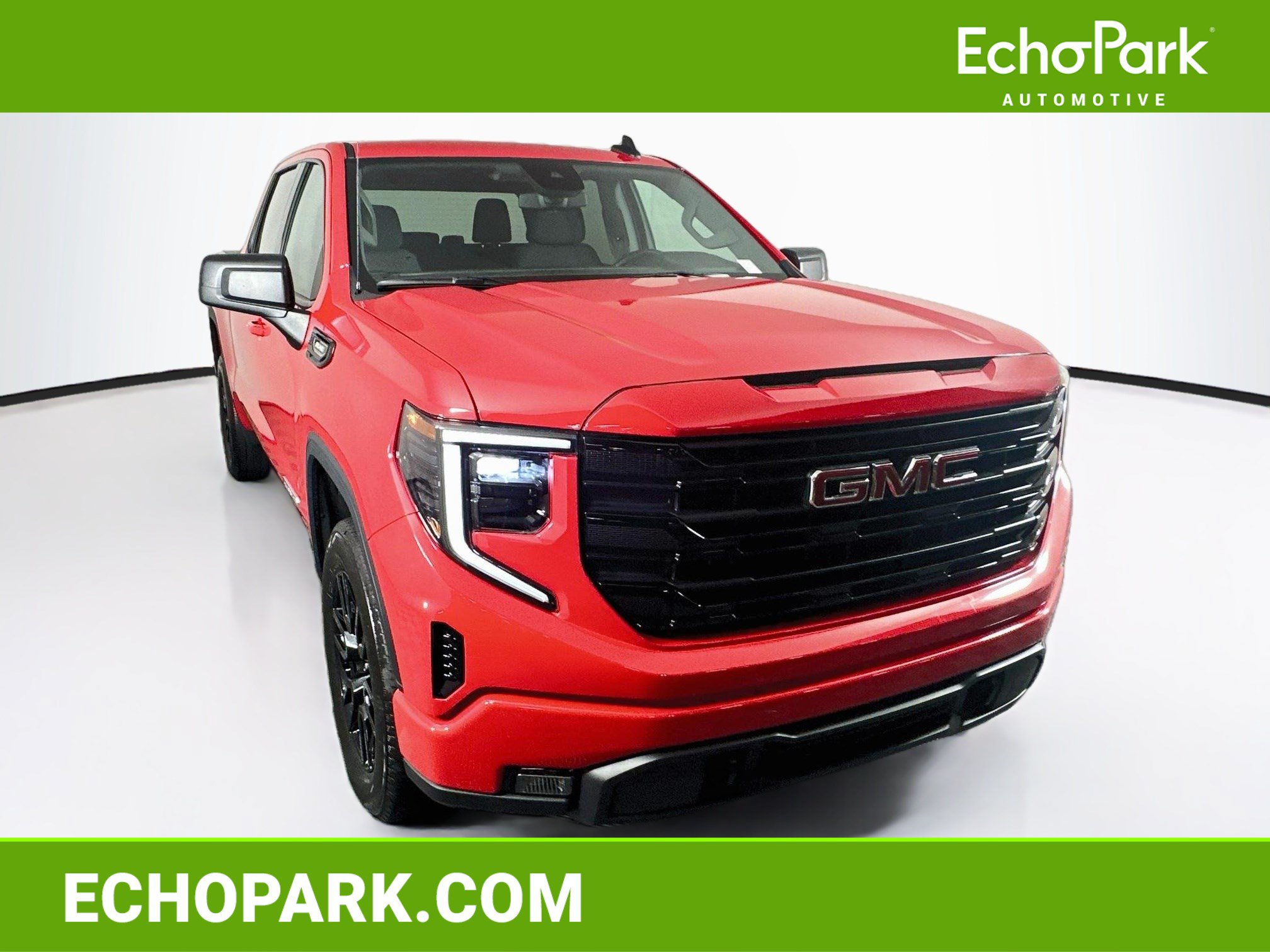 Used 2025 GMC Sierra 1500 Elevation AWD/4WD image 1