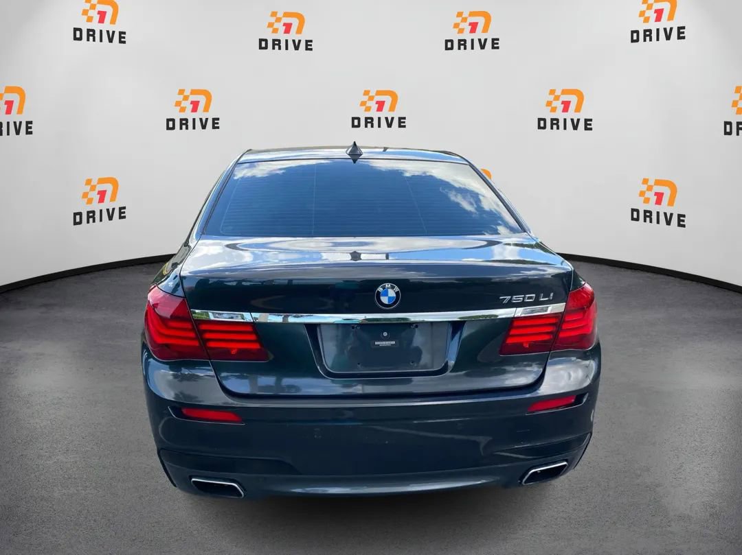 Used 2015 BMW 750Li RWD image 4