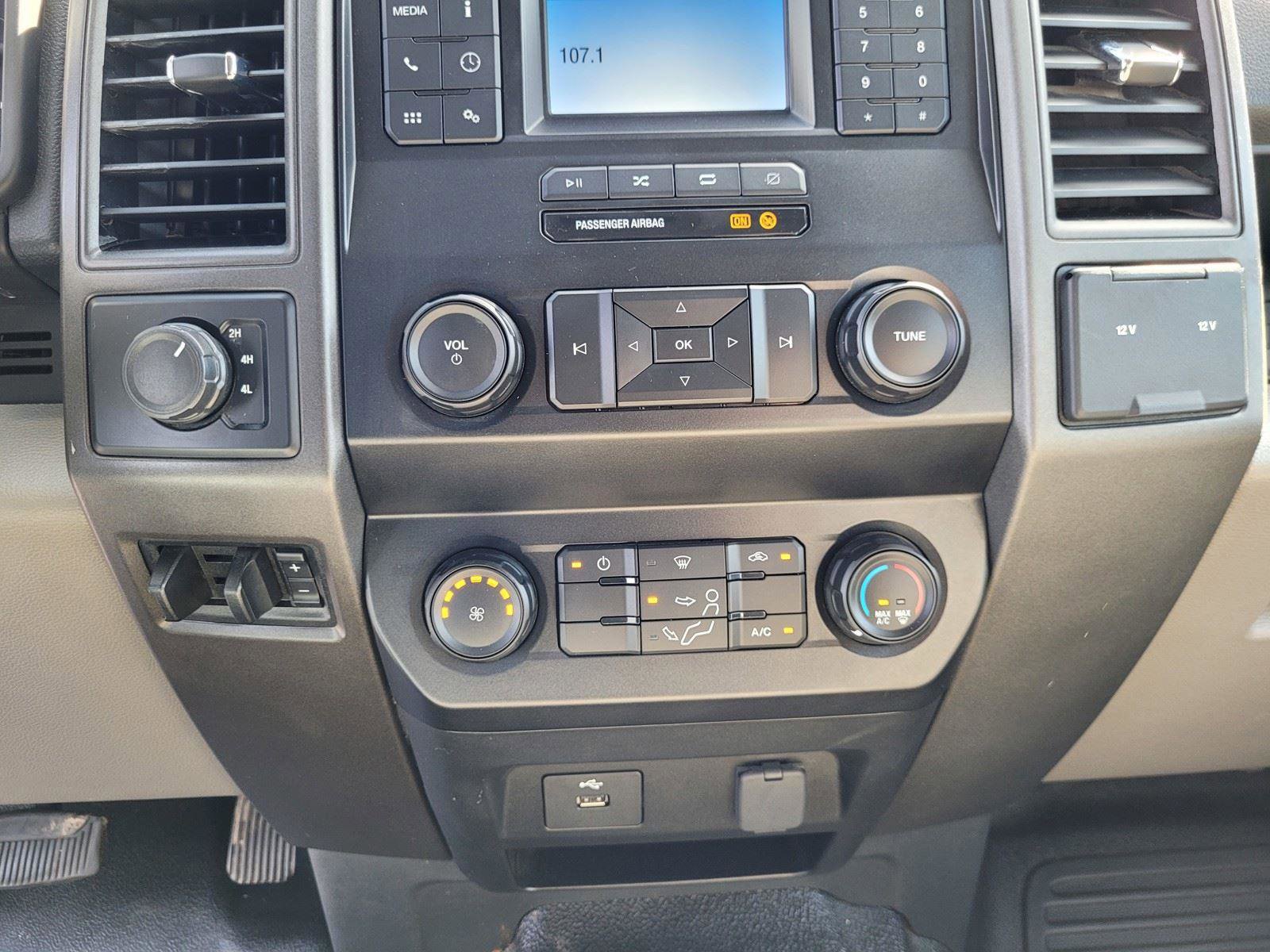 Used 2022 Ford F550 4x4 Crew Cab Super Duty image 22