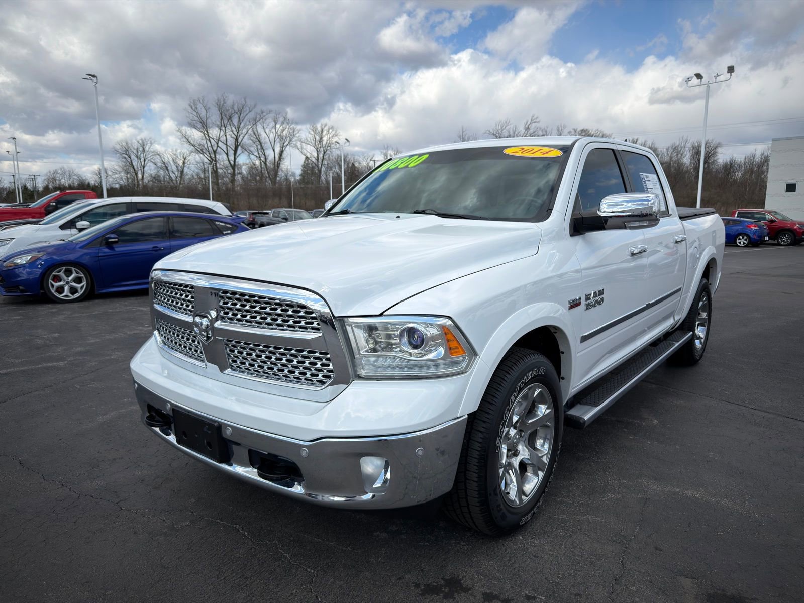 Used 2014 RAM 1500 Laramie w/ Convenience Group image 2