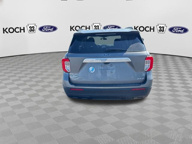 Used 2024 Ford Explorer XLT AWD/4WD image 7