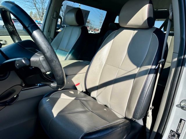 Used 2020 Kia Sedona EX image 13