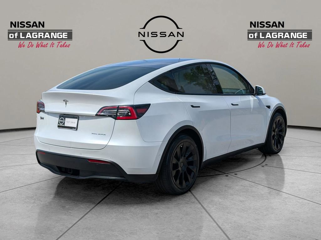 Used 2021 Tesla Model Y Long Range AWD/4WD image 5