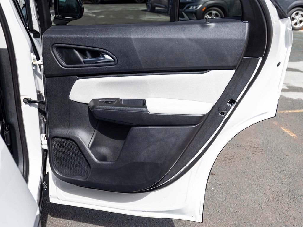 Used 2024 Honda Prologue EX image 15