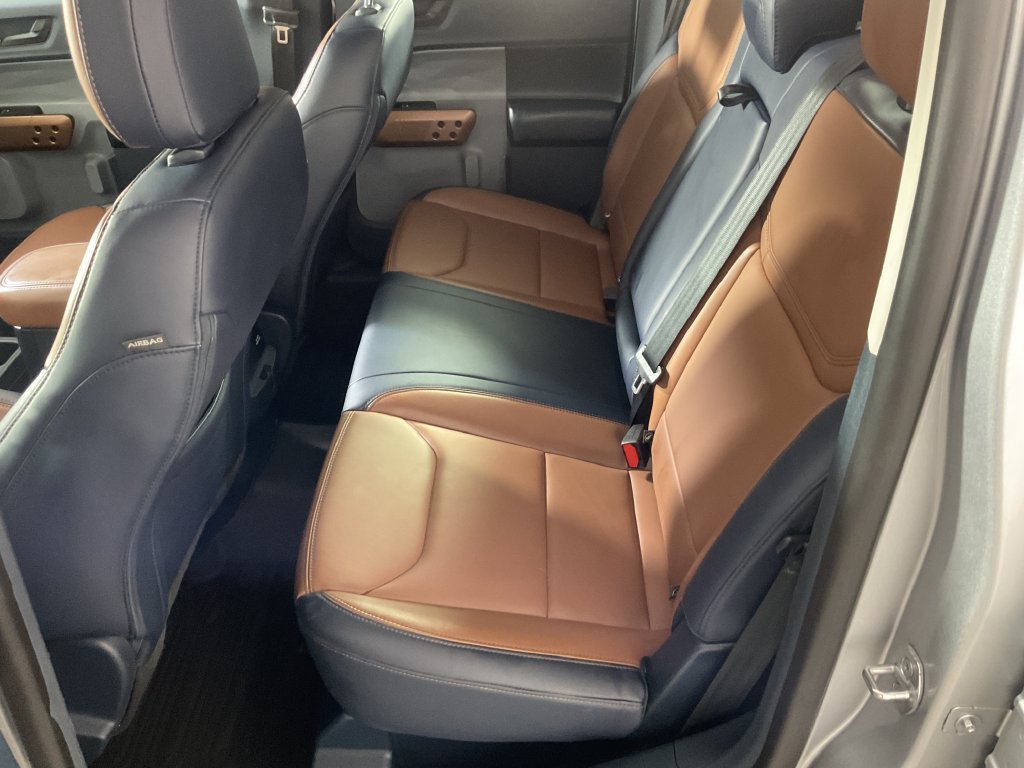 Used 2022 Ford Maverick Lariat w/ Lariat Luxury Package AWD/4WD image 18