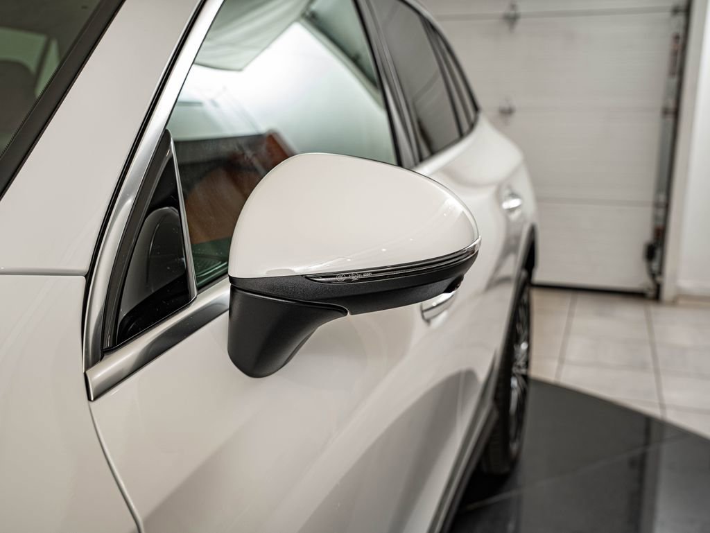 New 2026 Mercedes-Benz GLC 300 4MATIC image 10