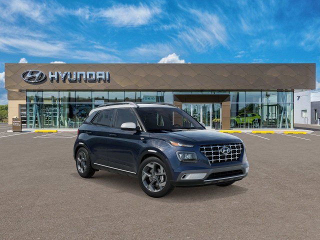 New 2026 Hyundai Venue SEL FWD image 2