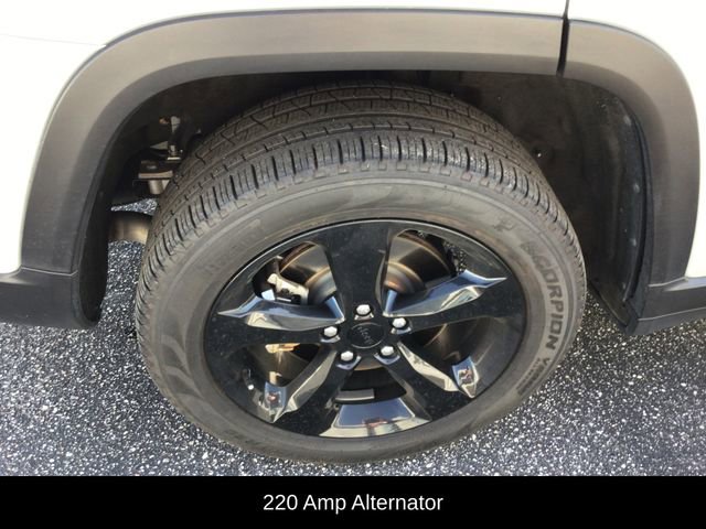 Used 2023 Jeep Grand Cherokee L Limited w/ Luxury Tech Group II RWD image 16