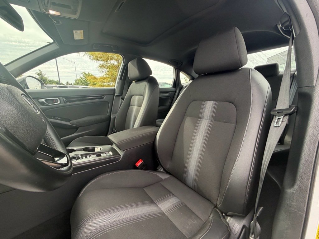 Used 2025 Honda Civic Sport image 10