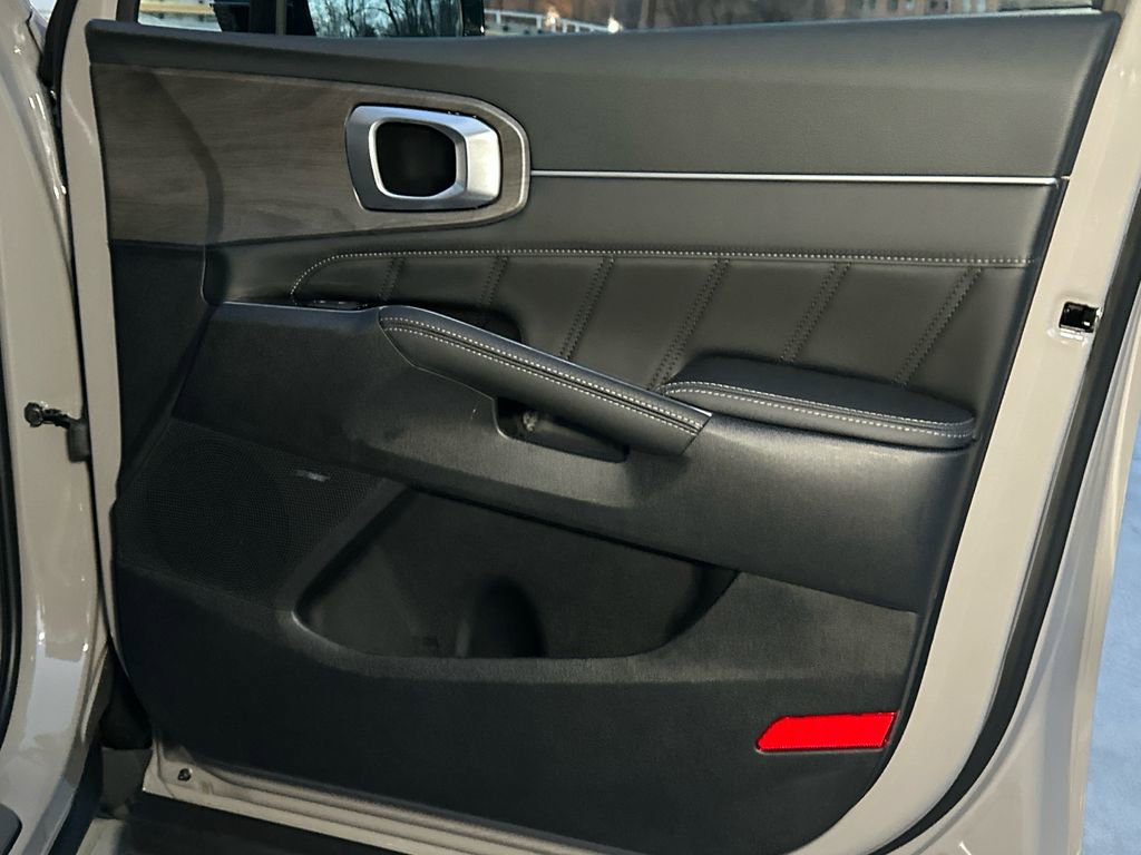 New 2026 Kia Sorento SX image 16