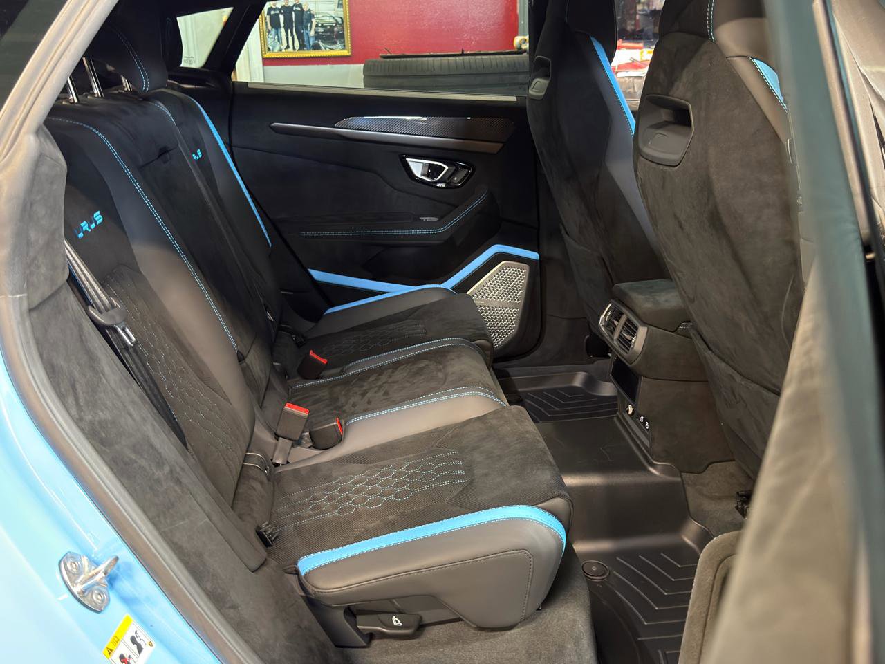 Used 2024 Lamborghini Urus Performante image 34